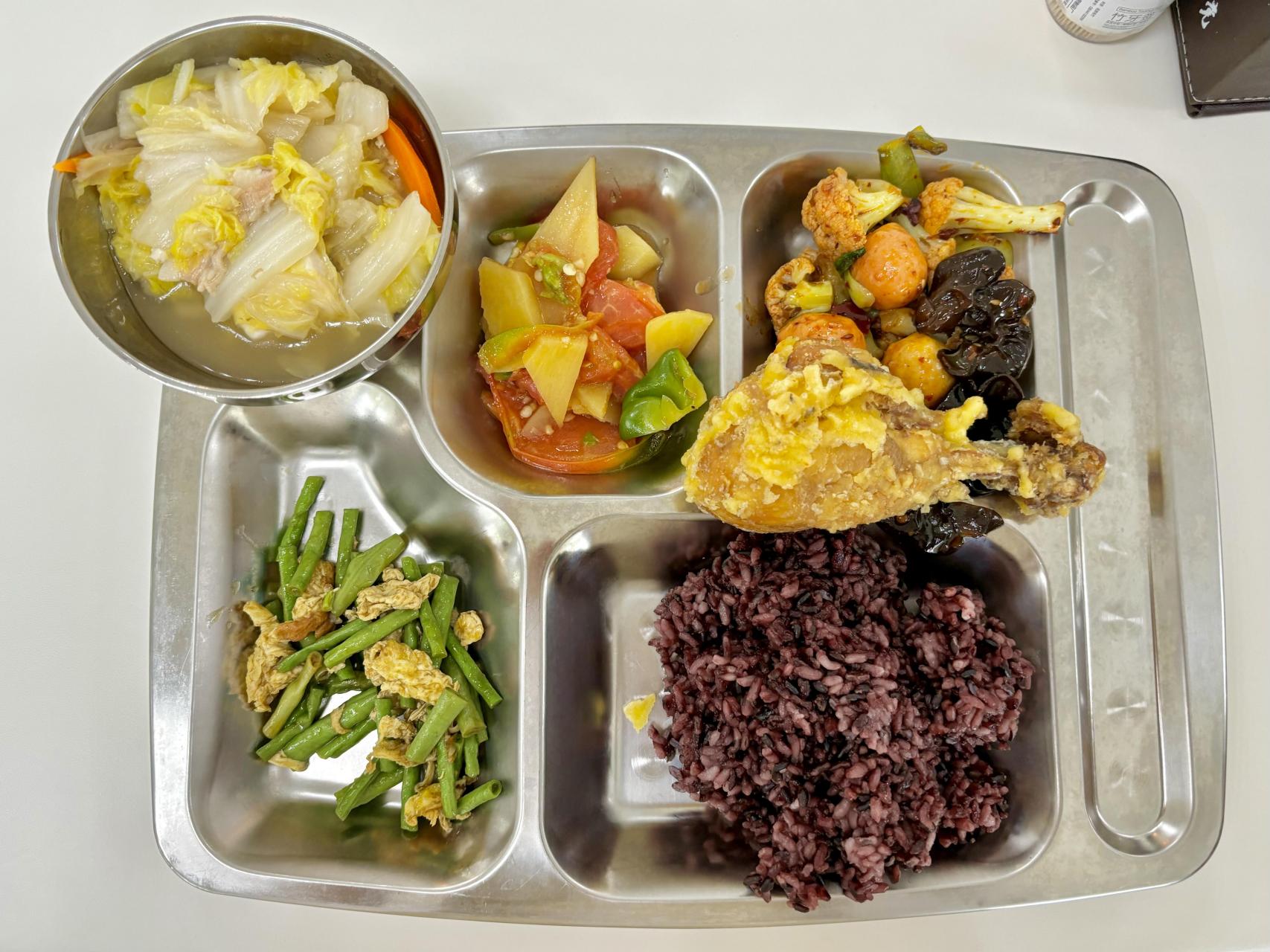 外包公司食堂公司电话